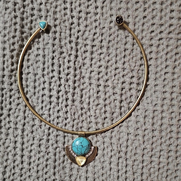 Chico's Jewelry - Chico’s Gold Tone Turquoise Statement Collar Necklace